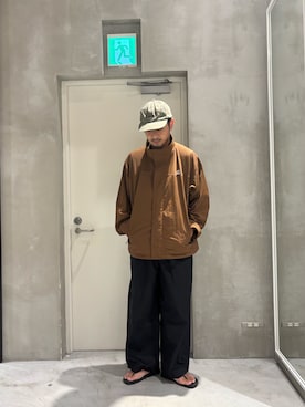 「アイテム（ナイロンジャケット）」を使った、Sasakiさん（メンズ・180cm）の夏コーディネート