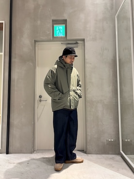 「アイテム（ダウンジャケット/コート）」を使った、Sasakiさん（メンズ・180cm）の秋コーディネート