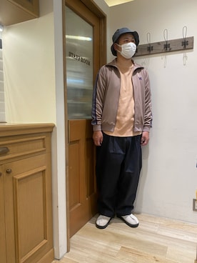 「Reebok（リーボック）のアイテム（スリッポン）」を使った、Sasakiさん（メンズ・180cm）の秋コーディネート