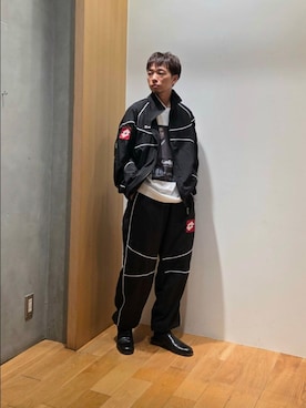 「アイテム（ナイロンジャケット）」を使った、UR_SkmK.さん（メンズ・167cm）の秋コーディネート