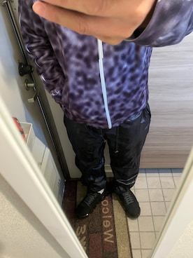 「FLAGSTUFF（フラグスタフ）のアイテム（パンツ）」を使った、yukiさん（メンズ・170cm）の秋コーディネート