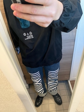 「SHAREEF（シャリーフ）のアイテム（スウェット）」を使った、yukiさん（メンズ・170cm）の冬コーディネート