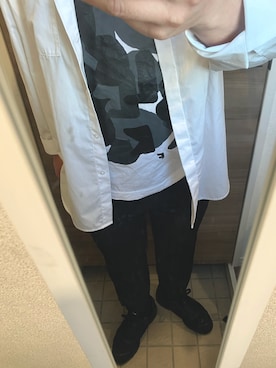 「BLACK COMME des GARCONS（ブラックコムデギャルソン）のアイテム（スラックス）」を使った、yukiさん（メンズ・170cm）の春コーディネート