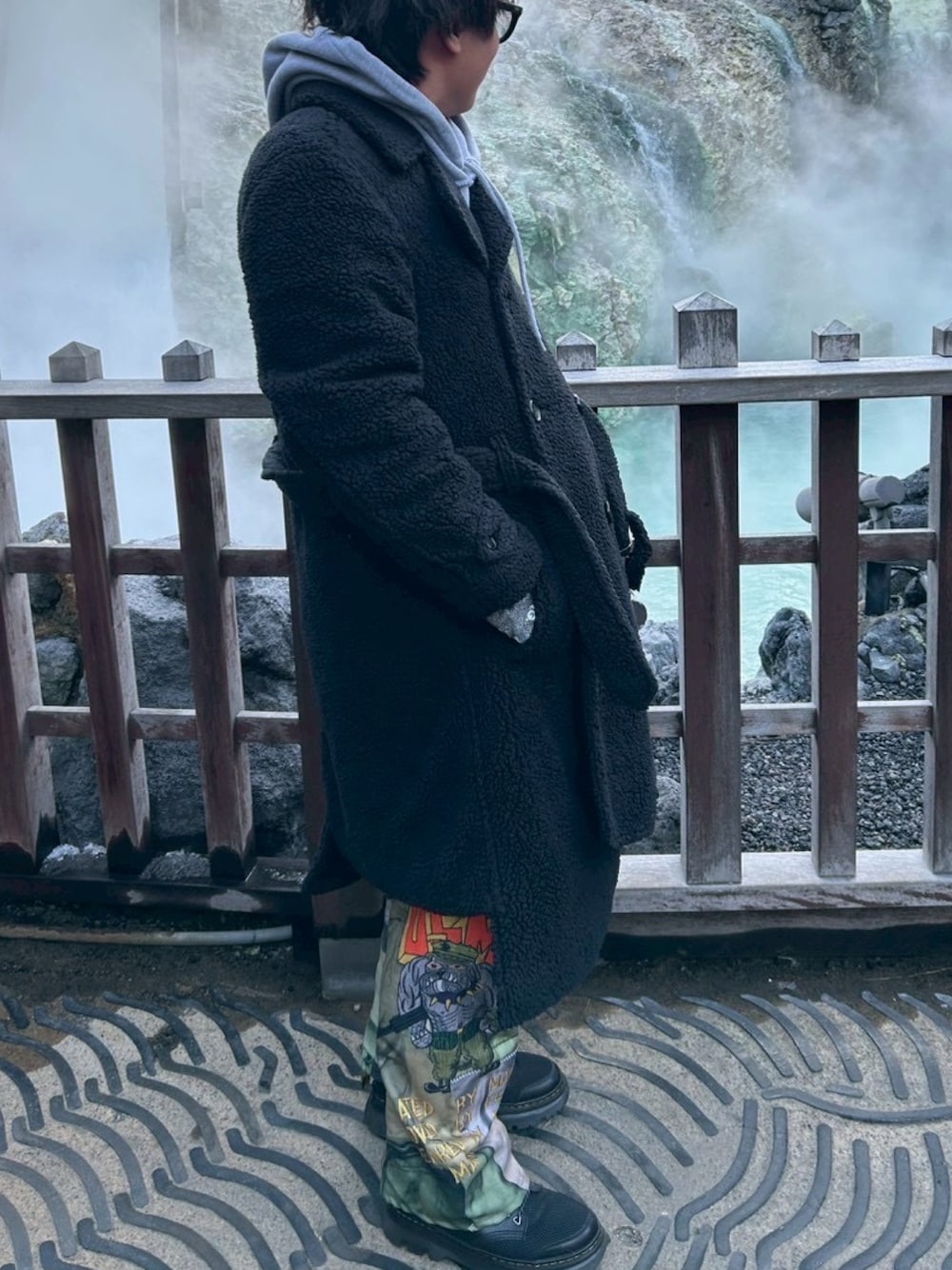 COMME des GARCONS HOMME PLUSのトレンチコートを使ったメンズ人気