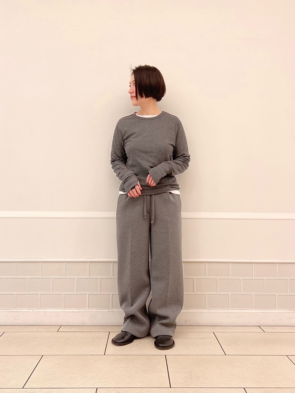 TODAYFULのスウェットパンツを使った人気ファッションコーディネート