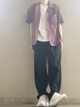 「ホワイトスニーカー」｜「アイテム（アナログ腕時計）」を使った、颯斗さん（メンズ・165cm）の夏コーディネート