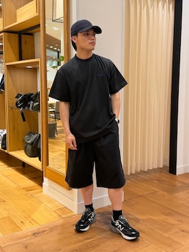「URBAN RESEARCH DOORS（アーバンリサーチドアーズ）のMarmot　別注MMW S/S Tee（Tシャツ/カットソー、ブラック系）」を使った、katsukiさん（メンズ・168cm）の春コーディネート