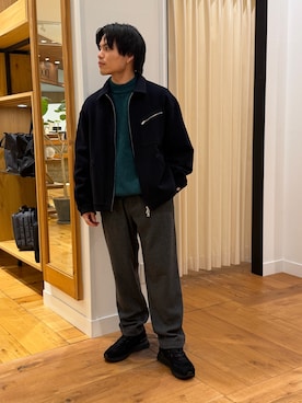 「シンプル」｜「アイテム（ブルゾン）」を使った、katsukiさん（メンズ・168cm）の冬コーディネート