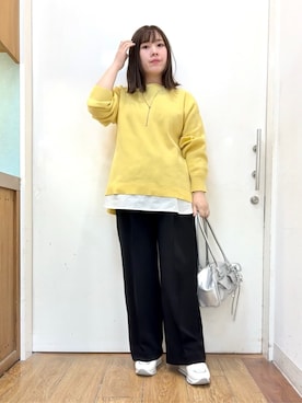 「SHOO・LA・RUE（シューラルー）の【高レビュー/洗濯機可/S-LL】さらに軽くなった スポンディッシュ裾フェイクトップス（ニット/セーター、イエロー系）」を使った、だいわさん（レディース・155cm）の冬コーディネート
