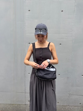 「URBAN RESEARCH（アーバンリサーチ）の『別注』onit×URBAN RESEARCH　キャミソールトップス（キャミソール、ブラック系）」を使った、スズキダさん（レディース・160cm）の夏コーディネート