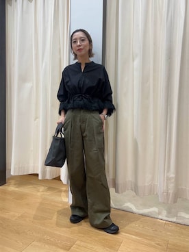 「URBAN RESEARCH（アーバンリサーチ）のアイテム（チノパンツ）」を使った、スズキダさん（レディース・160cm）の秋コーディネート