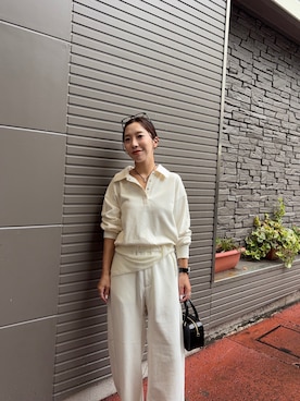 「アイテム（ストール/ショール）」を使った、SAKIさん（レディース・161cm）の秋コーディネート