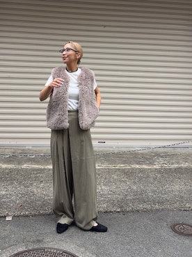 「URBAN RESEARCH（アーバンリサーチ）のECOPELファーベスト（ベスト、グレー系）」を使った、スズキダさん（レディース・160cm）の秋コーディネート