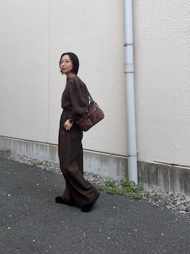 「アイテム（パンツ、イエロー系）」を使った、スズキダさん（レディース・161cm）の秋コーディネート