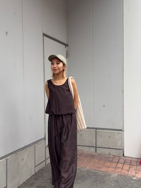 「URBAN RESEARCH（アーバンリサーチ）のシアーノースリーブバルーントップス（その他トップス、グレー系）」を使った、スズキダさん（レディース・160cm）の夏コーディネート