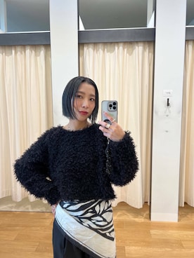 「アイテム（スマホグッズ）」を使った、スズキダさん（レディース・160cm）の秋コーディネート