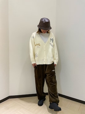 「AVIREX（アヴィレックス）のアイテム（ハット）」を使った、nagipiiさん（レディース・163cm）の秋コーディネート