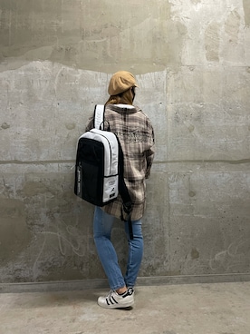 「AVIREX（アヴィレックス）のアイテム（その他）」を使った、nagipiiさん（レディース・163cm）の秋コーディネート