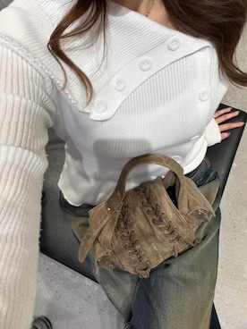 「BLACKUP（ブラックアップ）のアイテム（パンツ）」を使った、Ephahさん（レディース・162cm）の春コーディネート