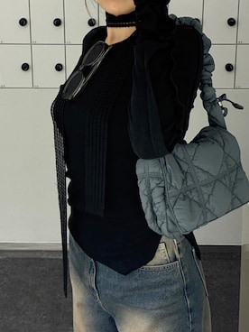 「BLACKUP（ブラックアップ）のアイテム（パンツ）」を使った、Ephahさん（レディース・162cm）の春コーディネート