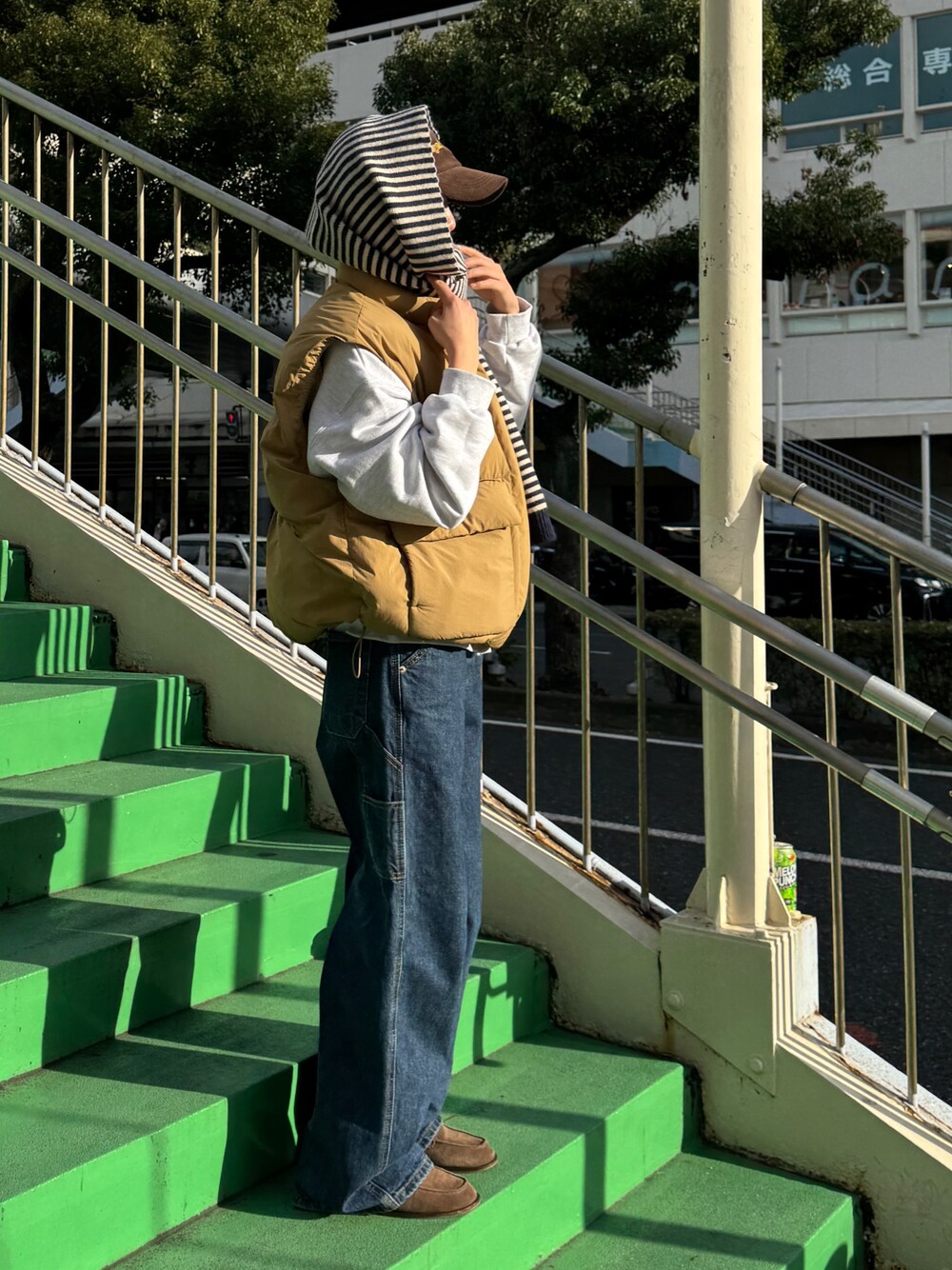 El mar ペインターデニムパンツを使った人気ファッション