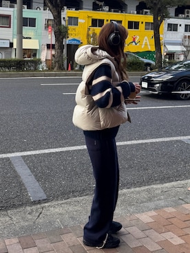 「アイテム（ダウンベスト）」を使った、ANNAさん（レディース・158cm）の冬コーディネート