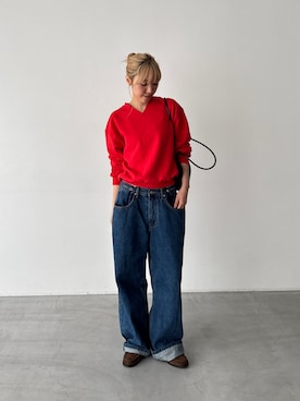 「CANAL JEAN（キャナルジーン）のHARING　キーネック刺繍トレーナー（スウェット、レッド系）」を使った、ANNAさん（レディース・158cm）の秋コーディネート