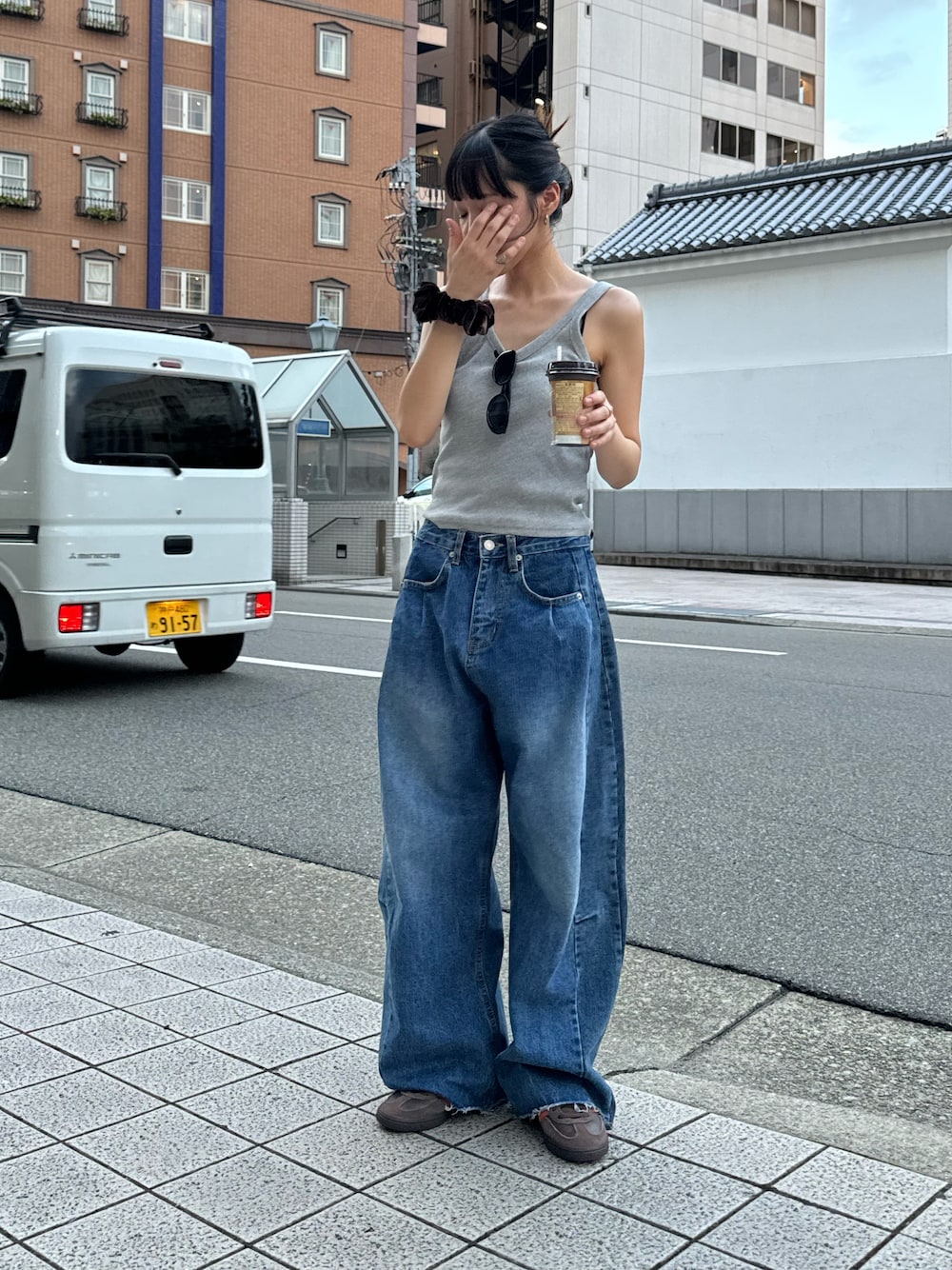 diggity 切替カットオフデニムパンツを使った人気ファッション