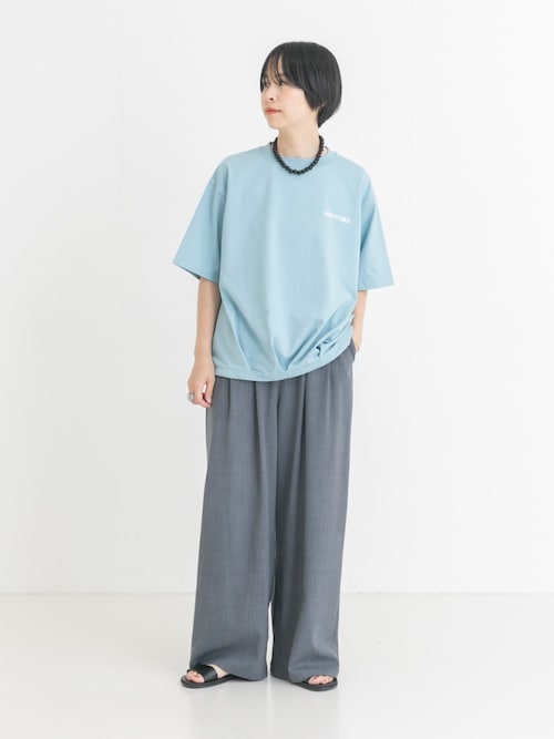 タックギャザーストレートパンツ