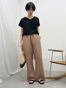 「ウェーブ×カジュアル」｜「アイテム（パンツ）」を使った、mackeyさん（レディース・160cm）の春コーディネート