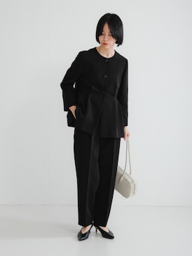 「アイテム（ノーカラージャケット）」を使った、mackeyさん（レディース・160cm）の冬コーディネート