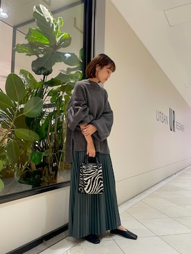 「A VACATION（アヴァケーション）のアイテム（バッグ）」を使った、hironaさん（レディース・161cm）の秋コーディネート