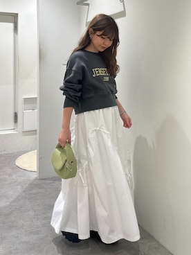 「FREE'S MART（フリーズマート）のアイテム（スウェット）」を使った、yuiさん（レディース・149cm）の秋コーディネート