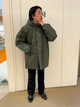 「AVIREX（アヴィレックス）のアイテム（ダウンジャケット/コート）」を使った、柏木　翔真さん（メンズ・165cm）の秋コーディネート