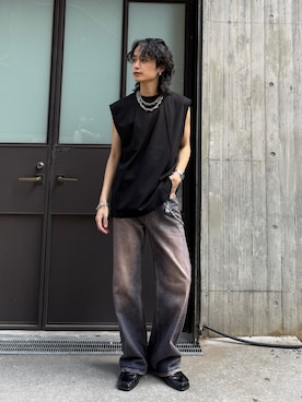 「Lui's（ルイス）の【Neucon】SWITCHING OVER SLEEVELESS CUTSEW / 切替オーバーノースリーブカットソー / タンクトップ（Tシャツ/カットソー、ブラック系）」を使った、れちおさん（メンズ・173cm）の夏コーディネート