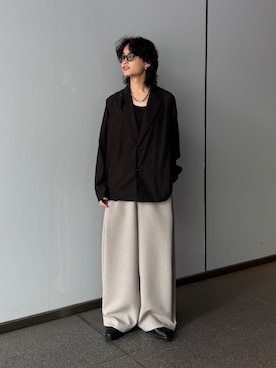 「Lui's（ルイス）のアイテム（スラックス）」を使った、れちおさん（メンズ・173cm）の春コーディネート