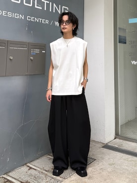 「Lui's（ルイス）の【Neucon】SWITCHING OVER SLEEVELESS CUTSEW / 切替オーバーノースリーブカットソー / タンクトップ（Tシャツ/カットソー、ホワイト系）」を使った、れちおさん（メンズ・173cm）の夏コーディネート