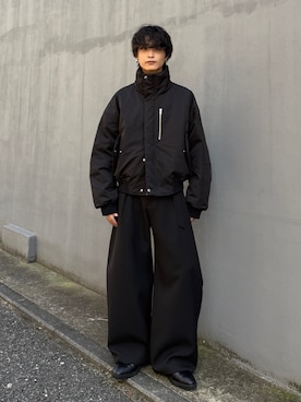 「Lui's（ルイス）の【Neucon】HIGH-NECK VOLUME PADDED JACKET / ハイネックボリュームパデッドジャケット / パファーブルゾン（ブルゾン、ブラック系）」を使った、れちおさん（メンズ・173cm）の秋コーディネート