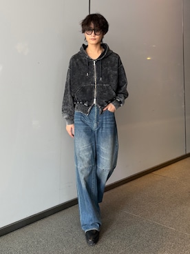 「Lui's（ルイス）のROUND SWEAT ZIP HOODIE（パーカー、ブラック系）」を使った、れちおさん（メンズ・173cm）の秋コーディネート
