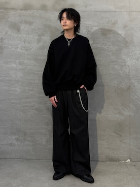 「Lui's（ルイス）のルーズフィットクルーネックスウェット（スウェット、ブラック系）」を使った、れちおさん（メンズ・173cm）の春コーディネート