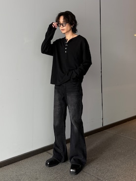 「Lui's（ルイス）のフレアデニムパンツ（デニムパンツ、ブラック系）」を使った、れちおさん（メンズ・173cm）の夏コーディネート