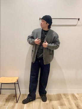 「アイテム（カーディガン/ボレロ）」を使った、4yato Komatsubaraさん（メンズ・172cm・20代）の冬コーディネート