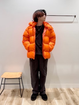 「アイテム（スリッポン）」を使った、4yato Komatsubaraさん（メンズ・172cm）の秋コーディネート