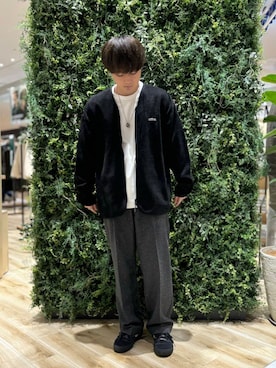 「URBAN RESEARCH DOORS（アーバンリサーチドアーズ）のウールブレンドネップワンタックパンツ（その他パンツ）」を使った、4yato Komatsubaraさん（メンズ・172cm）の秋コーディネート