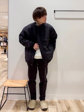 「URBAN RESEARCH DOORS（アーバンリサーチドアーズ）のURD 裏ボアナイロンブルゾン（ブルゾン）」を使った、4yato Komatsubaraさん（メンズ・172cm）の冬コーディネート