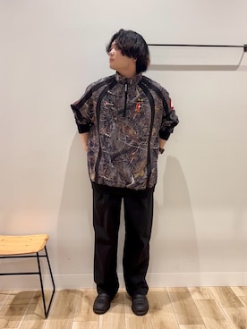 「CAMPER（カンペール）のアイテム」を使った、4yato Komatsubaraさん（メンズ・172cm）の春コーディネート
