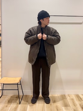 「アイテム（ニットキャップ/ビーニー）」を使った、4yato Komatsubaraさん（メンズ・172cm・20代）の冬コーディネート