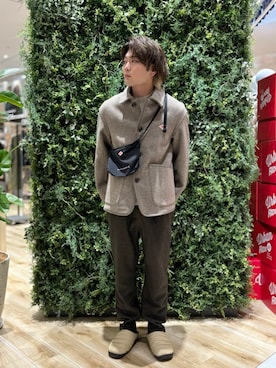 「アイテム（カバーオール）」を使った、4yato Komatsubaraさん（メンズ・172cm）の秋コーディネート