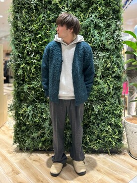 「URBAN RESEARCH DOORS（アーバンリサーチドアーズ）のウールブレンドネップワンタックパンツ（その他パンツ）」を使った、4yato Komatsubaraさん（メンズ・172cm）の秋コーディネート