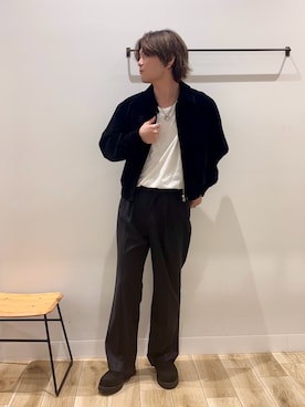 「KBF(ケイビーエフ)のピーチスキンWIDEブルゾン(ブルゾン、ブラック系)」を使った、4yato Komatsubaraさん(メンズ・172cm)の秋コーディネート